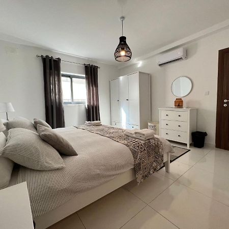 Brand New Apartment 2 Mins From Seafront San Pawl il-Baħar Eksteriør bilde